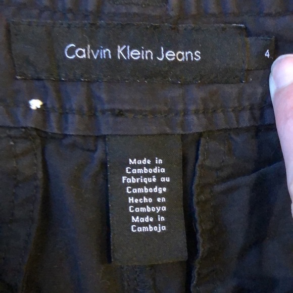 Calvin Klein straight leg capris 4 - Picture 3 of 4